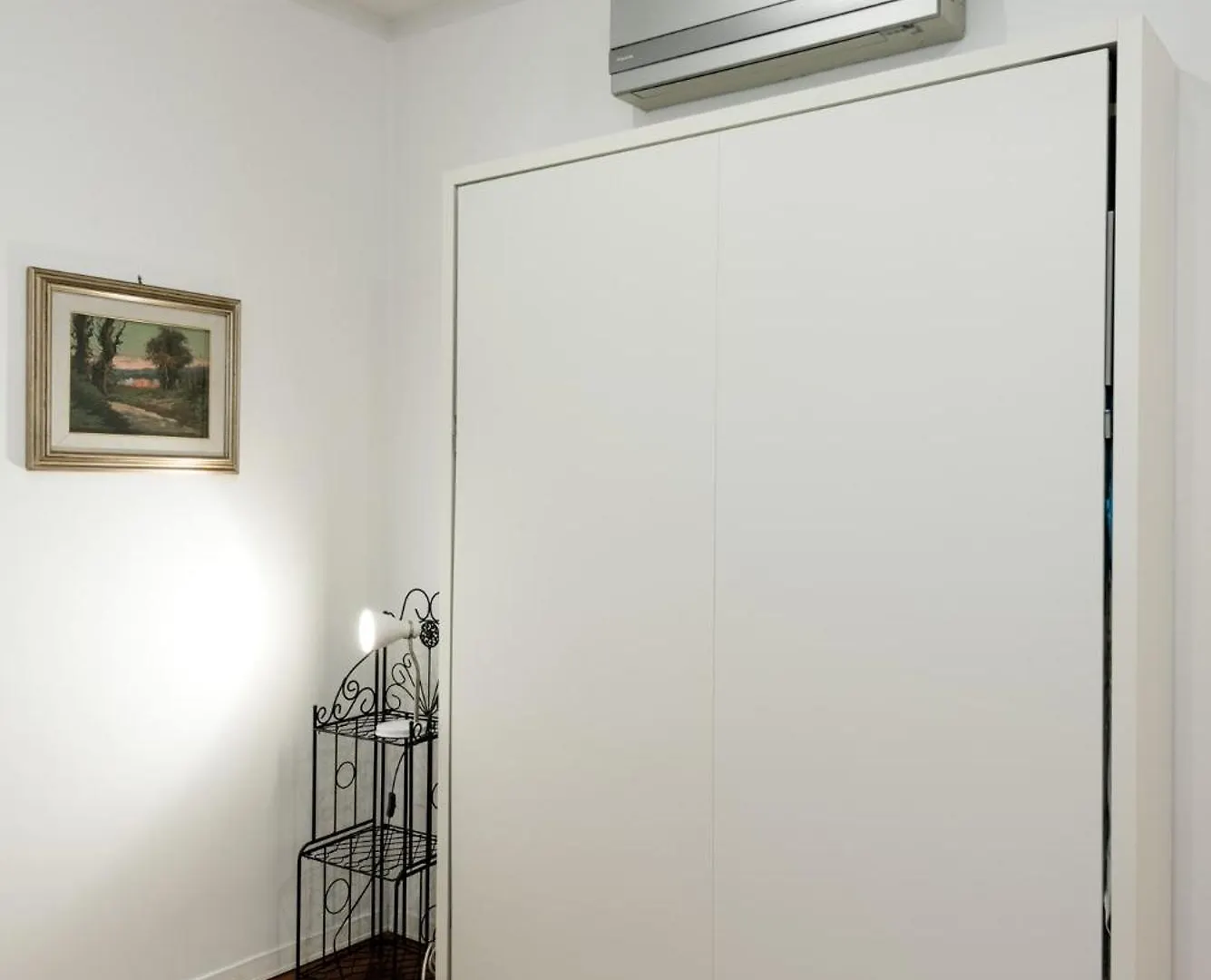 Casa Chiaia Apartment Naples