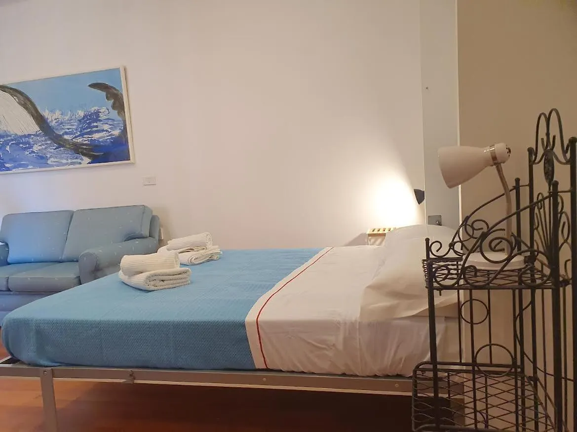 Casa Chiaia Apartment Naples